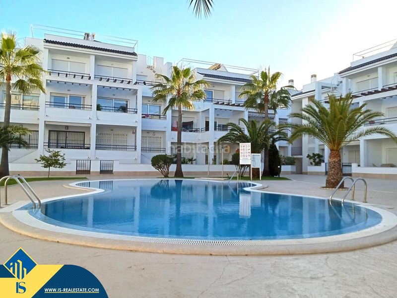 Foto e5c7d407-35ab-4444-8d14-7ccd630314a6. Àtic amb aparcament piscina a La Veleta Torrevieja