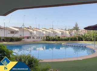 Apartment in El Acequión. Apartamento con piscina comunitaria, en la provincia de alicante