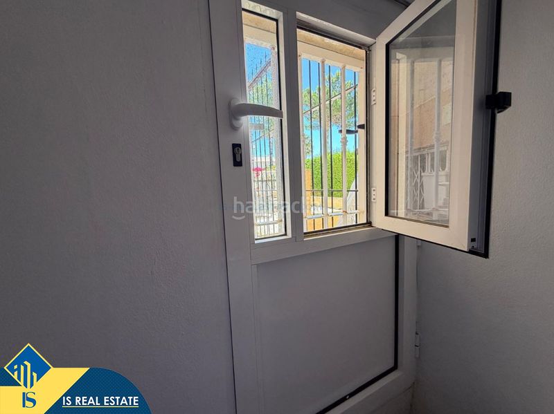 Foto 14688645-e4f8-434c-8b2a-044354712513. Casa amb calefacció piscina a Aguas Nuevas Torrevieja