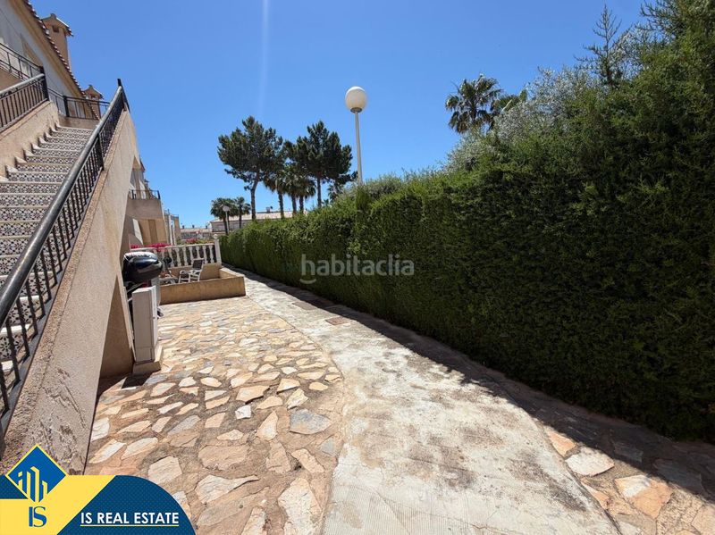 Foto bb10a602-5ee8-47b6-ad74-6134f32fc9a9. Casa amb calefacció piscina a Aguas Nuevas Torrevieja