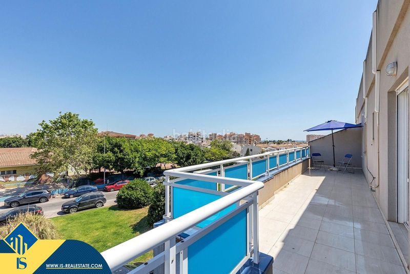 Foto 51a2600d-0157-4d33-84db-edb99572af74. Àtic amb piscina a nueva Torrevieja Torrevieja