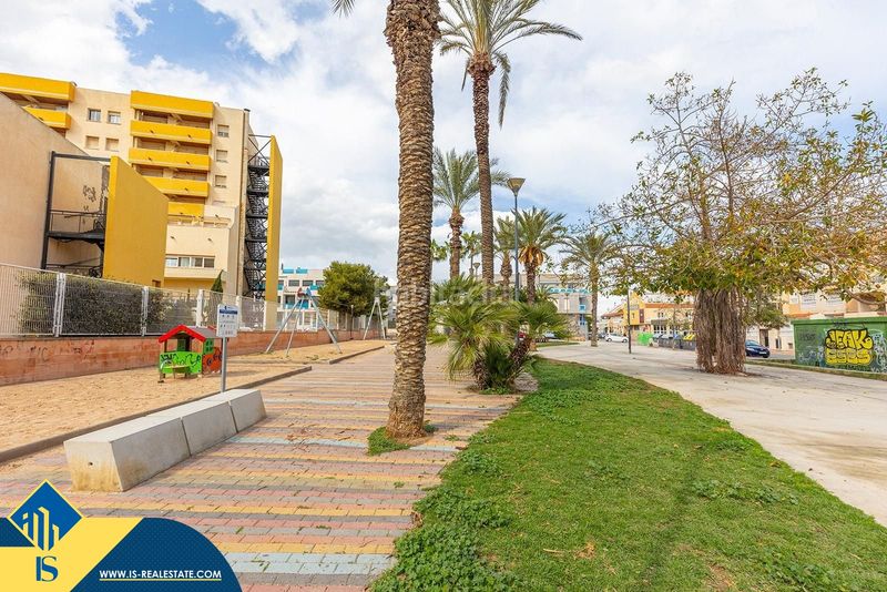 Foto a7de64a1-abca-4f63-883f-189bb6240814. Àtic amb piscina a nueva Torrevieja Torrevieja