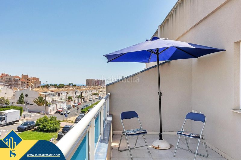 Foto c263ccdf-bab1-4fee-9d00-7a199c948adf. Àtic amb piscina a nueva Torrevieja Torrevieja