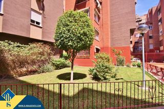 Pis a Carolinas Altas. Apartamento con terraza, en la provincia de alicante, en la ciud