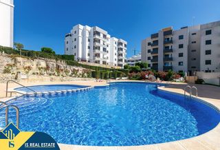 Apartamento en San Miguel de Salinas. Apartamento con piscina comunitaria, en la provincia de alicante