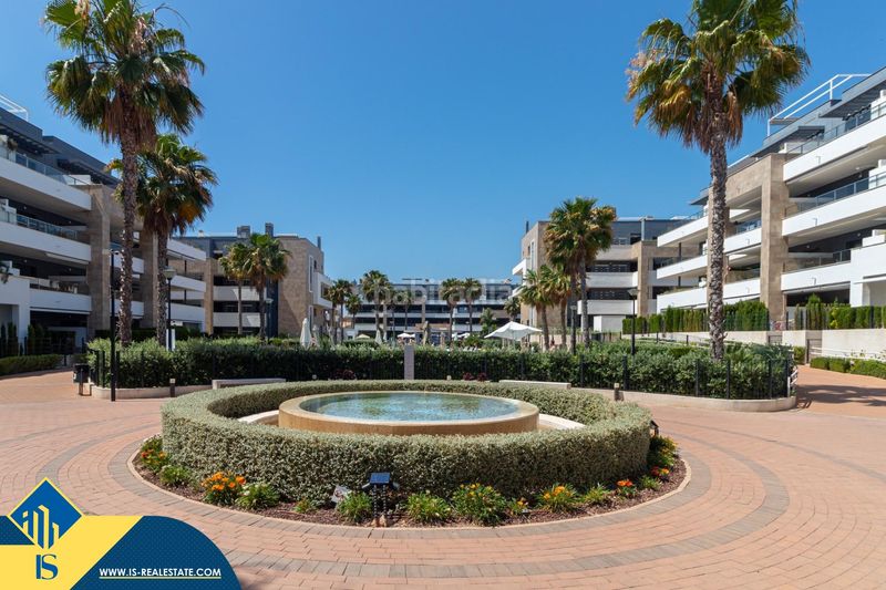Foto ddff408c-51d0-4008-a64b-c767001b2cc1. Àtic amb aparcament piscina a Playa Flamenca Orihuela