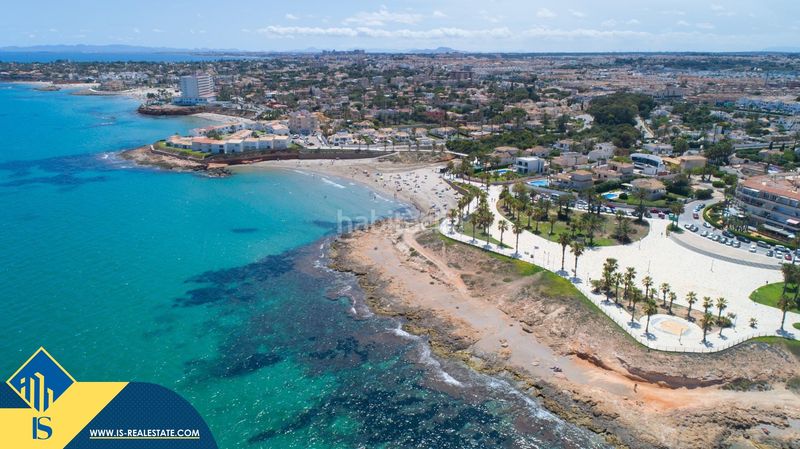 Foto dfaf9ce5-7997-4734-9e26-8ee6199d7519. Àtic amb aparcament piscina a Playa Flamenca Orihuela