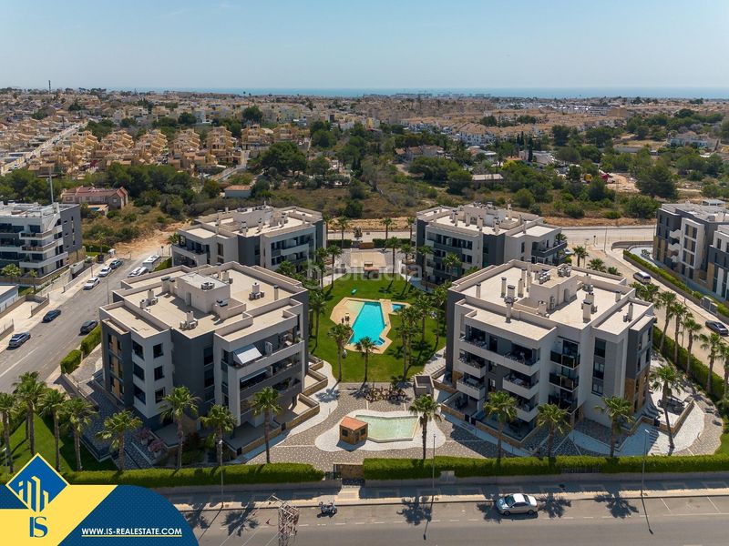 Foto a1b48384-2099-4114-b184-cb0b4703b2a5. Pis amb aparcament piscina a Los Almendros Orihuela