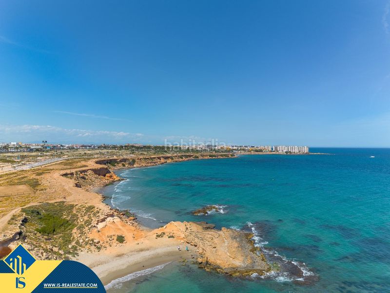 Foto a69d9e8b-f33b-40b2-8812-efcfb4fdee3b. Pis amb aparcament piscina a Los Almendros Orihuela
