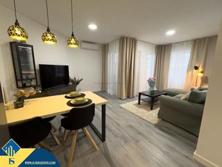 Flat in Zona Playa de los Locos. Apartamento reformado con terraza, en la provincia de alicante,