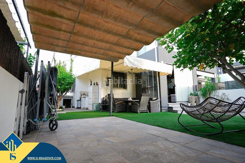 Foto c32b4265-1db7-4396-8952-fda2130b9370. Casa amb aparcament a Aguas Nuevas Torrevieja