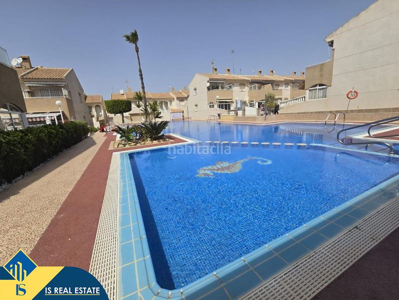 Foto c6c170ba-53c0-4b9a-a739-2a9da7afa4bd. Casa amb calefacció aparcament piscina a Aguas Nuevas Torrevieja