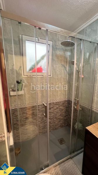 Foto d37cf8d5-c24c-43ef-b6fe-7134eb262ff9. Apartament amb calefacció piscina a Parque de las Naciones Torrevieja