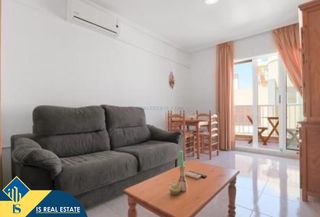 Apartment in Cabo Cervera. Apartamento con terraza en la provincia de alicante, en torrevie