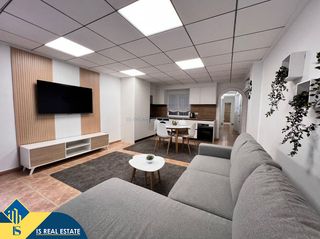 Apartament a Zona Playa del Cura. Apartamento cerca del mar, en la provincia de alicante, en la ci