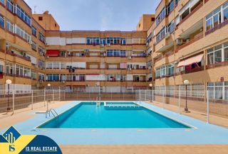 Apartment in El Molino. Apartamento con piscina comunitaria, en la provincia de alicante