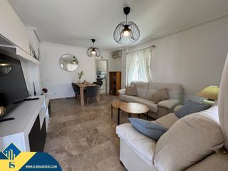 Casa a Antonio Machado. Bungalow con piscina comunitaria, en la provincia de alicante, e