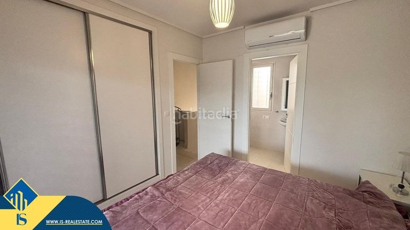Foto 0b3792ee-916f-4a13-902a-08892f3a89e5. Casa amb aparcament piscina a Aguas Nuevas Torrevieja