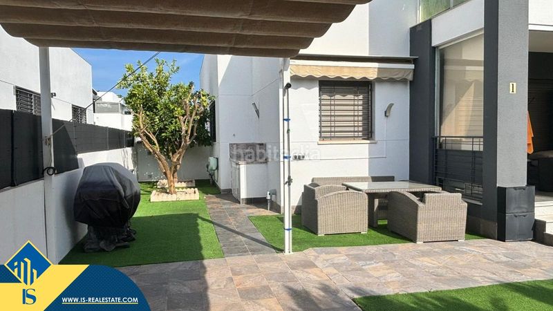 Foto 8c6ba0b8-6564-4ea8-ac96-8ef617bcd28d. Casa amb aparcament piscina a Aguas Nuevas Torrevieja
