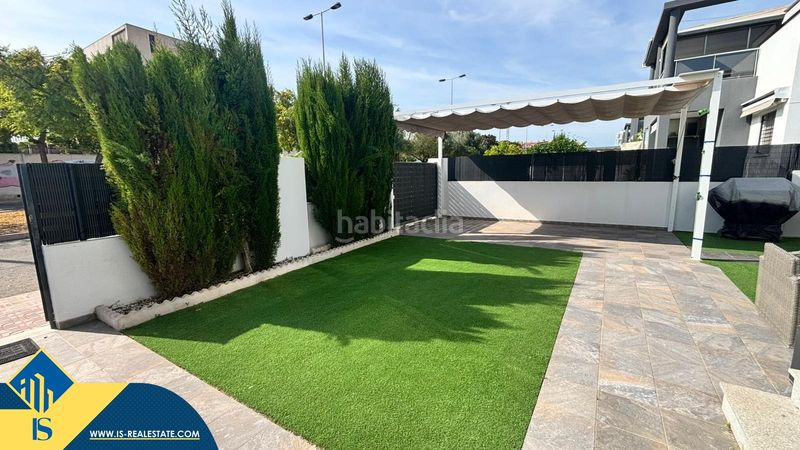 Foto b383c532-6365-433b-95d9-6aeda259aeaa. Casa amb aparcament piscina a Aguas Nuevas Torrevieja