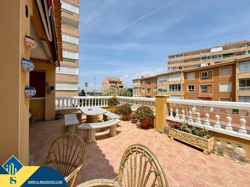 Foto 561d5277-e759-4366-8c24-7338a979544a. Àtic amb aparcament a Los Europeos Torrevieja