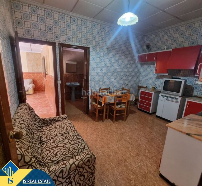 Foto bf35be05-805a-47e7-94b6-945b9f401cb5. Casa amb calefacció aparcament a Centro Rojales