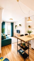 Apartamento en Las Piscinas Naturales. Apartamento reformado con terraza, en la provincia de alicante,