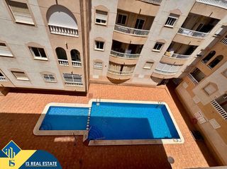 Apartament a El Molino. Apartamento con piscina comunitaria, en la provincia de alicante