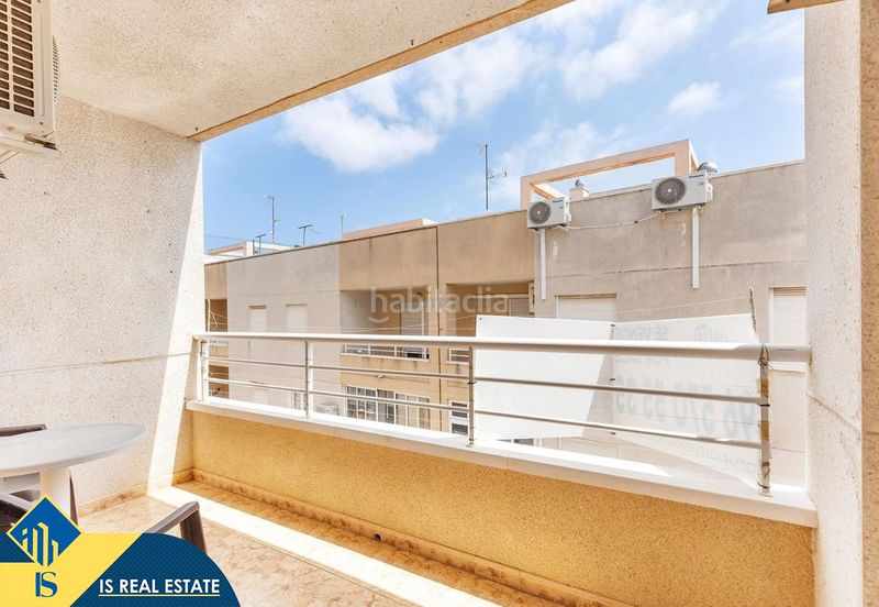 Foto cc236f0a-6d2c-4ec0-a065-c84204950e3d. Àtic amb calefacció aparcament piscina a Las Piscinas Naturales Torrevieja