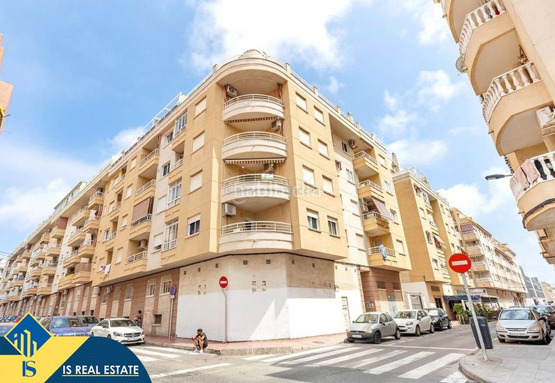Foto d67f2536-7223-42f6-b5b9-f2ed288aa0fa. Àtic amb calefacció aparcament piscina a Las Piscinas Naturales Torrevieja