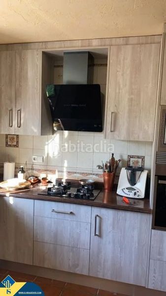 Foto cf1541a0-95ce-4a24-a5fd-a66d99fdf0c6. Xalet amb aparcament a Redován