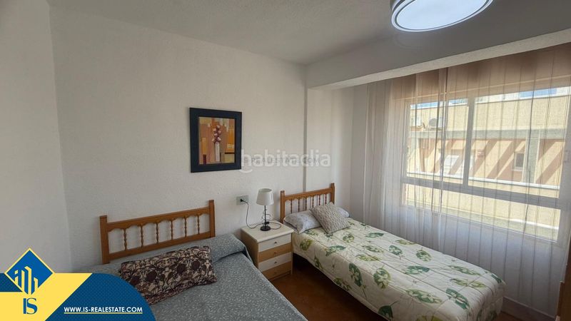 Foto af995c83-30c5-4477-a482-a2a335a58458. Àtic a Zona Playa de los Locos Torrevieja