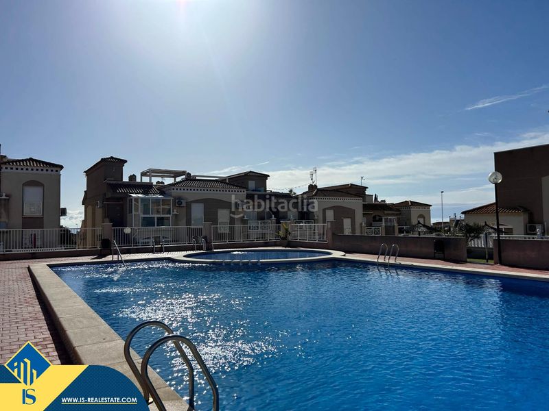 Foto 4211f517-b1b6-4a38-ae0d-b9be2945f0cf. Casa amb aparcament piscina a Aguas Nuevas Torrevieja