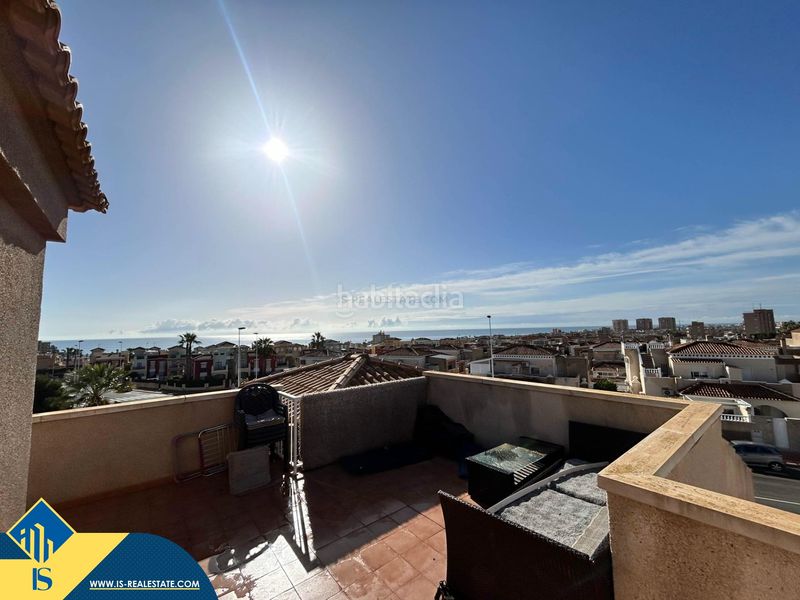 Foto 8c474eee-0f7c-4202-baec-c828f67c7108. Casa amb aparcament piscina a Aguas Nuevas Torrevieja