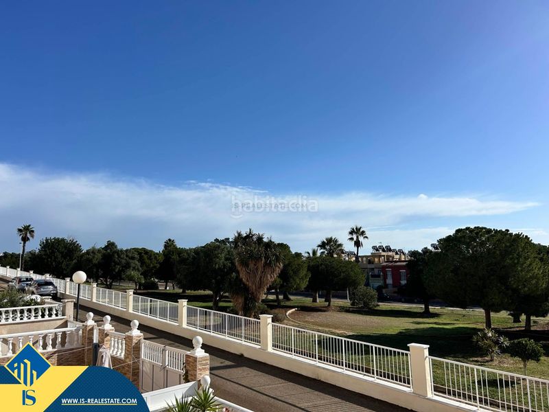 Foto ab52cda7-4ee1-47d8-81ec-e085d44526a3. Casa amb aparcament piscina a Aguas Nuevas Torrevieja