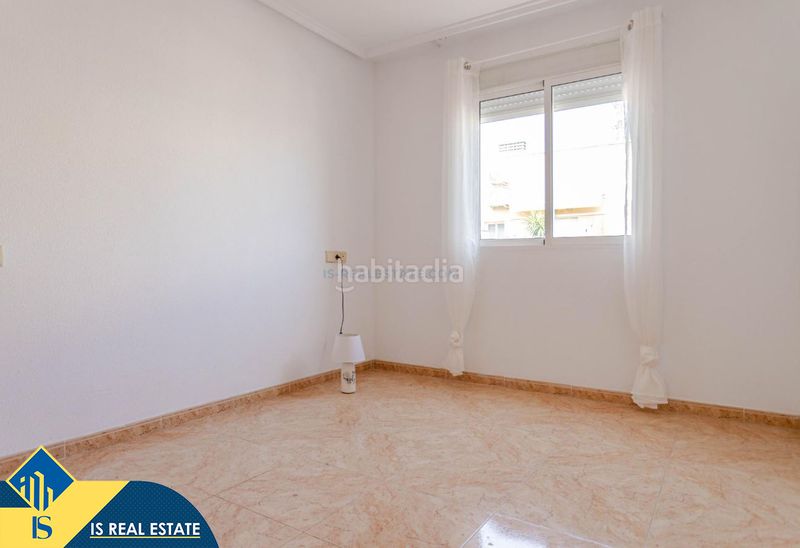 Foto 1b559f48-c031-4550-90e6-335d7409ac02. Àtic amb calefacció piscina a Centro - Muelle Pesquero Torrevieja