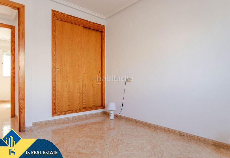 Foto 93900a63-2985-4e4a-b4c5-8ddb5c1e26a5. Àtic amb calefacció piscina a Centro - Muelle Pesquero Torrevieja