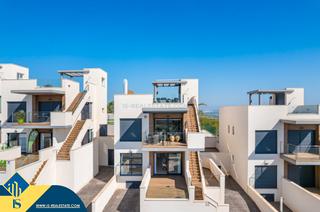 Maison à San Miguel de Salinas. Casas con terraza para construir en orihuela costa, provincia de