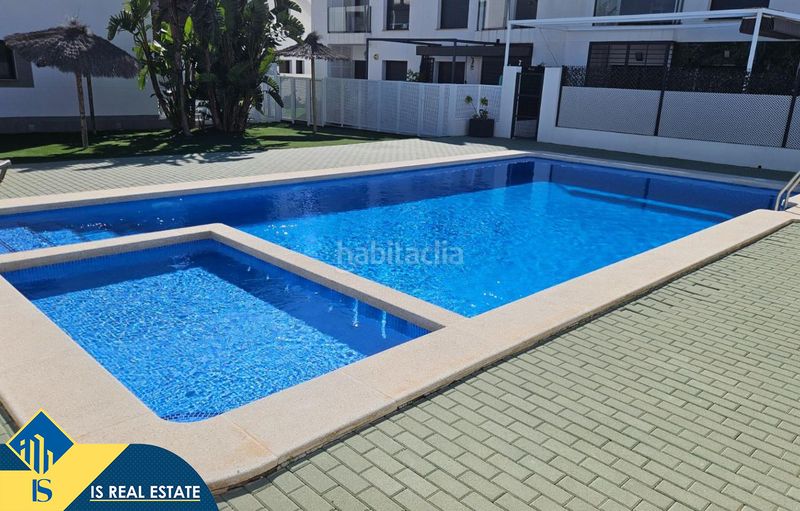 Foto 1437c403-8d91-4061-860b-86923adc8f3d. Ático  con piscina comunitaria, en la provincia de alicante, en la ciudad de orihuela costa. 2 habitaciones | 61 m² | 3 kilómetros en Pilar de la Horadada