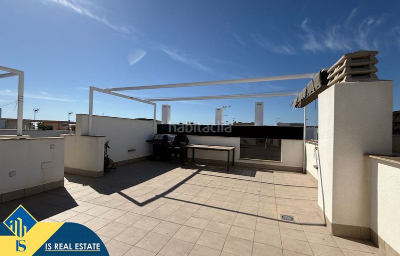 Foto 79108cf6-c4c7-4b3a-b656-b0c4c74ab0d3. Ático  con piscina comunitaria, en la provincia de alicante, en la ciudad de orihuela costa. 2 habitaciones | 61 m² | 3 kilómetros en Pilar de la Horadada