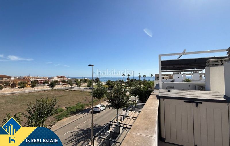 Foto 8a41905a-c885-4fd7-8bed-16472309968b. Ático  con piscina comunitaria, en la provincia de alicante, en la ciudad de orihuela costa. 2 habitaciones | 61 m² | 3 kilómetros en Pilar de la Horadada