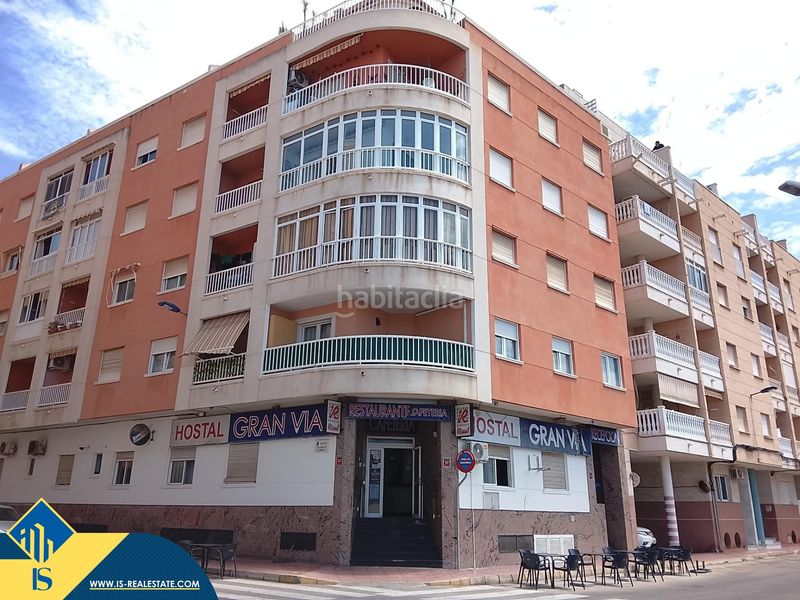 Foto 67a00c00-b591-444b-b25a-f571369eb718. Pis a Antonio Machado Torrevieja