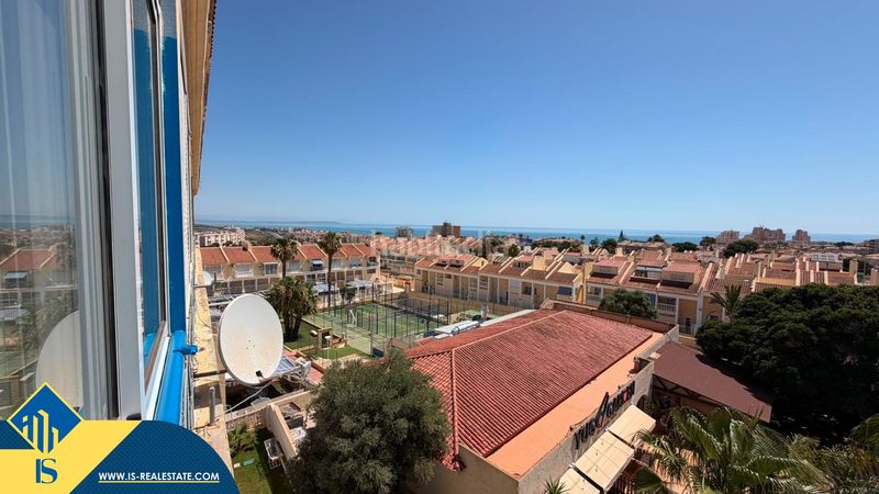 Foto 16d01b2f-8891-4c2b-92ac-46bd6338ea4d. Pis amb piscina a Aguas Nuevas Torrevieja
