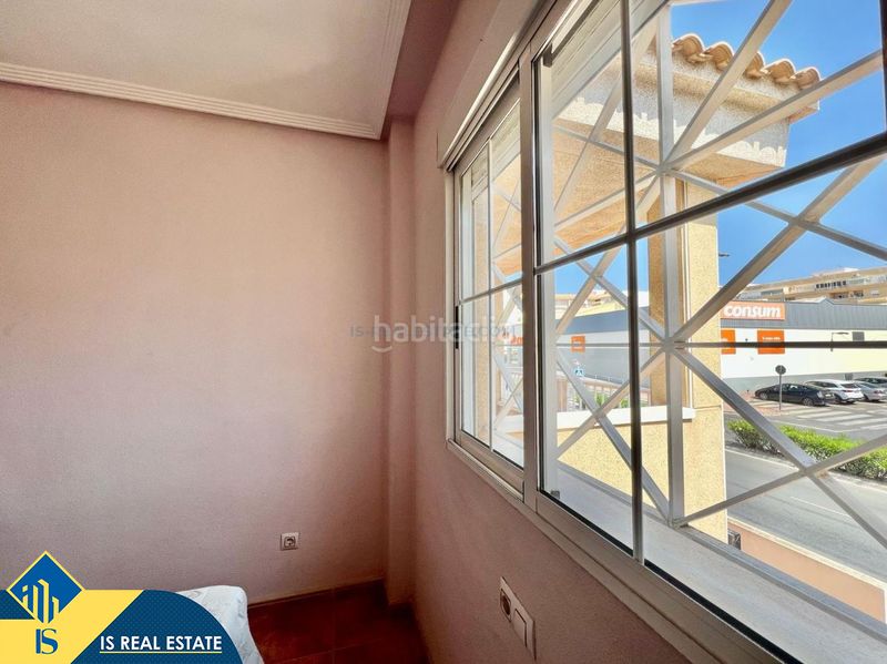 Foto 0e7d86f0-0bed-426e-8150-d87b1a60e727. Casa amb calefacció aparcament piscina a El Molino Torrevieja
