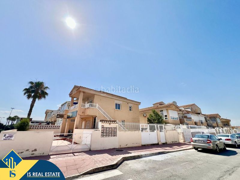 Foto 596b89ce-e8f8-4f3f-94f9-90aad2f3b897. Casa amb calefacció aparcament piscina a El Molino Torrevieja