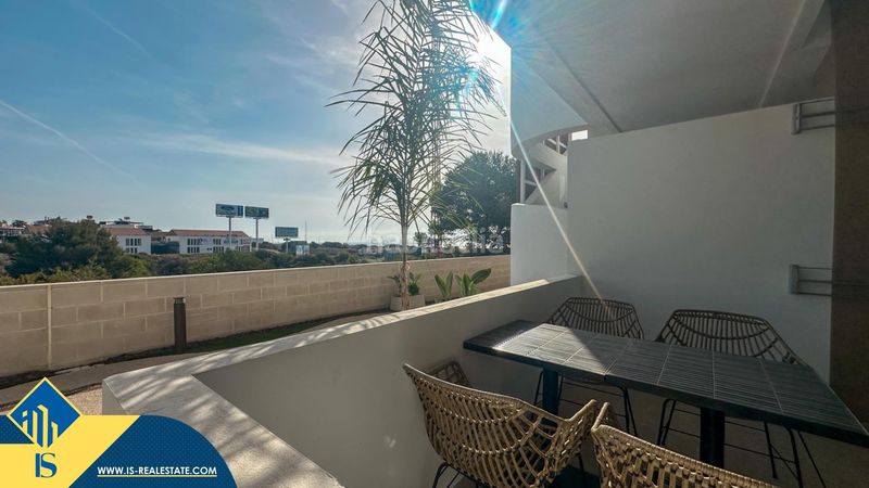 Foto fb7e5265-6935-4fc9-883b-3184792a6408. Pis amb piscina a Playa Flamenca Orihuela