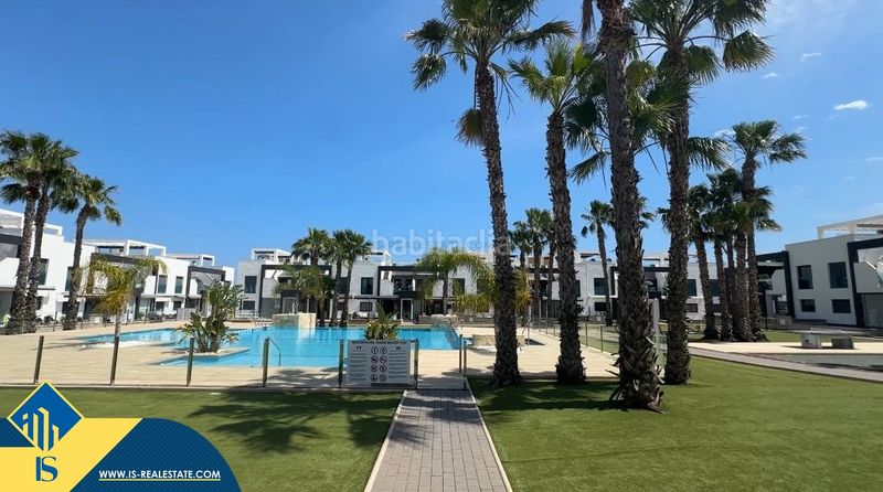 Foto 9a738987-6604-49a6-9a69-7367504df1ff. Casa amb piscina a La Zenia Orihuela