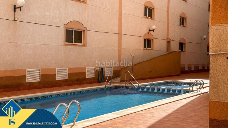 Foto 9ad06227-d7fe-4259-9593-c3861c5dfc56. Pis amb piscina a El Molino Torrevieja
