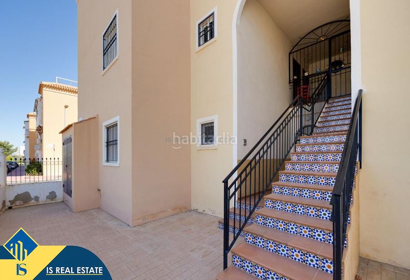 Foto 1c5ed8ef-e47c-433e-b151-ff82c4ac090a. Casa amb calefacció piscina a La Veleta Torrevieja