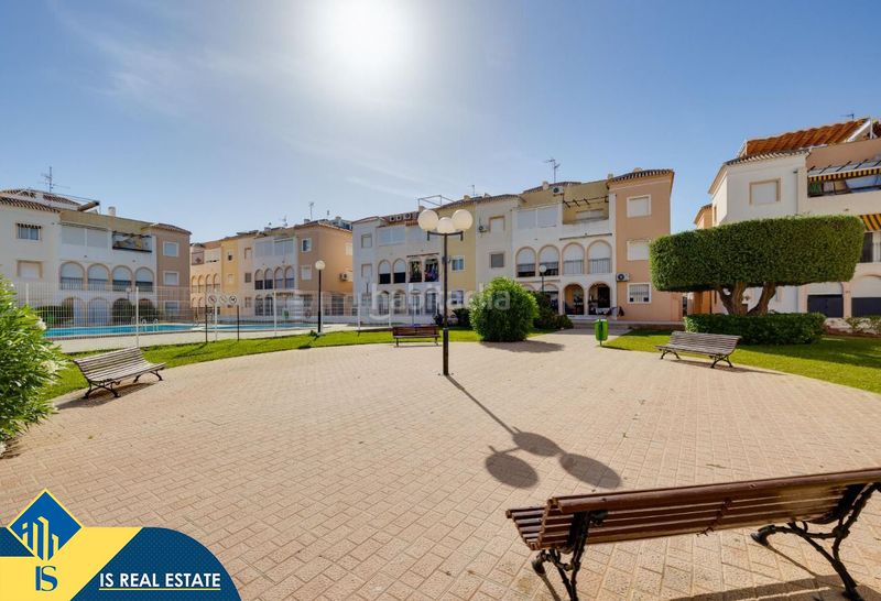 Foto e15d9a10-3a67-4c8b-bd38-6fdd46f9ddd0. Casa amb calefacció piscina a La Veleta Torrevieja